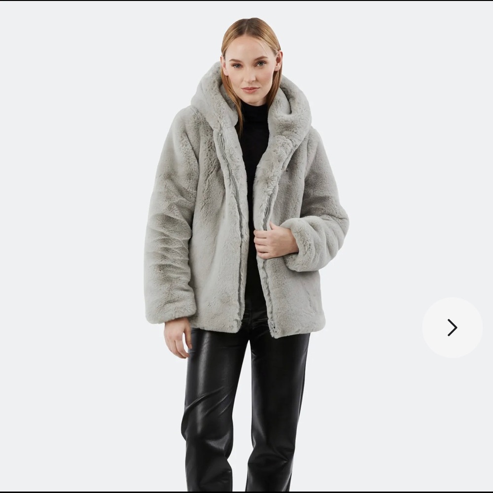 NWT APPARIS Faux Fur Chelsea Jacket Smoke - XS